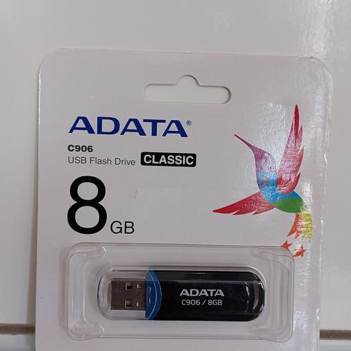 Pendrive 8 GB ADATA