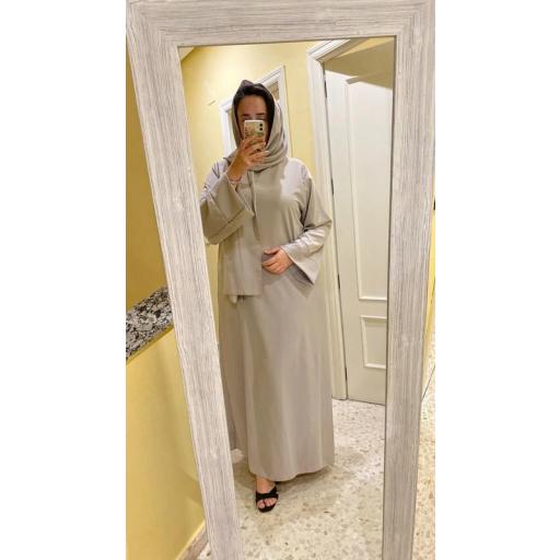 ABAYA SEDA COUTURE CON HIJAB INTEGRADO GRIS CLARO [7]