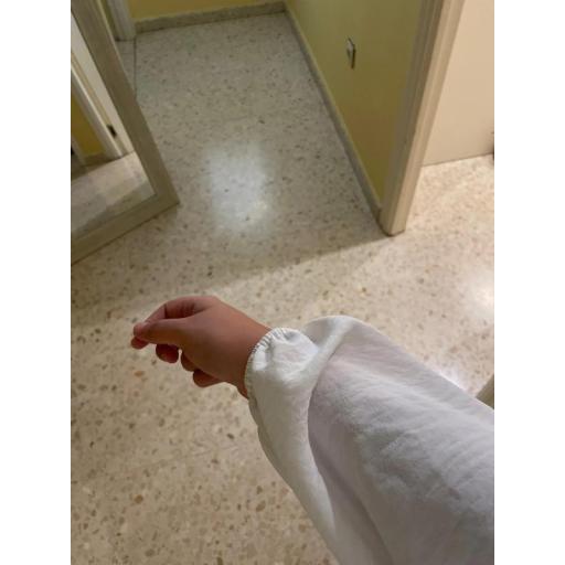 ABAYA CON HIJAB INTEGRADO TELA JAZZ BLANCA UNITALLA [4]
