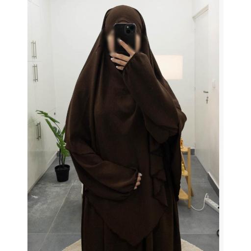 CONJUNTO 2 PIEZAS ABAYA VOLANTES EN TELA JAZZ + KHIMAR EN TELA JAZZ MARRON OSCURO [2]