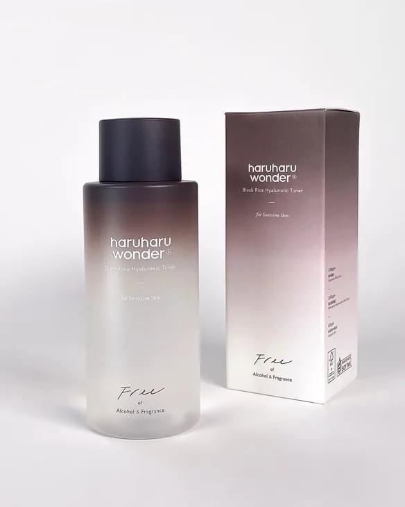 HARUHARU WONDER BLACK RICE HYALURONIC TONER THE FIRST ESSENCE FREE FROM ALCOHOL 150 ML