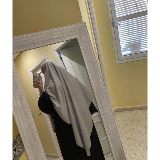 KHIMAR LARGO EN TELA SEDA MEDINA GRIS [3]