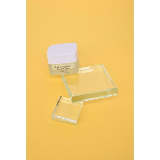 BRIGHTENING GLOW FACIAL CREAM- AHA VITAMIN C 50 ML [5]