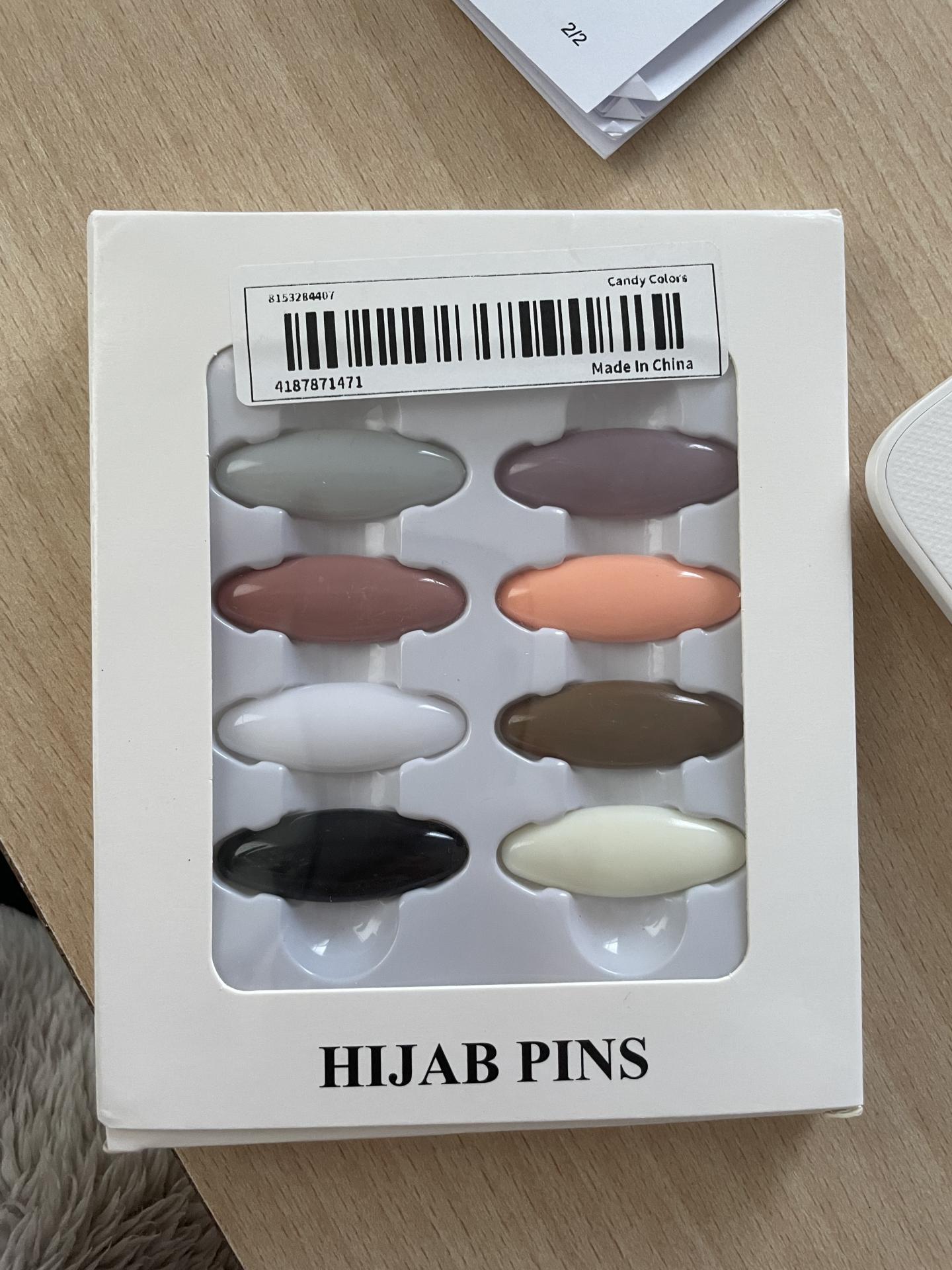 8  HIJAB PINS (8 COLORS)