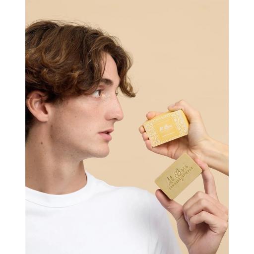 JABON DE ALEPO PERFUMADO NATURALMENTE CON JAZMIN DE ORIENTE 100 GR [2]