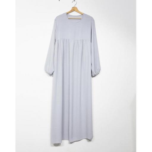 CONJUNTO 2 PIEZAS ABAYA VOLANTES EN TELA JAZZ + KHIMAR EN TELA JAZZ GRIS CLARO [3]