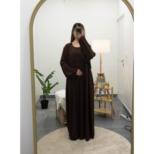 CONJUNTO 2 PIEZAS ABAYA VOLANTES EN TELA JAZZ + KHIMAR EN TELA JAZZ MARRON OSCURO [6]