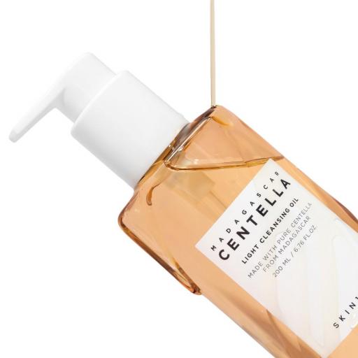 SKIN1004 MADAGASCAR CENTELLA LIGHT CLEANSING OIL 200 ML  [5]