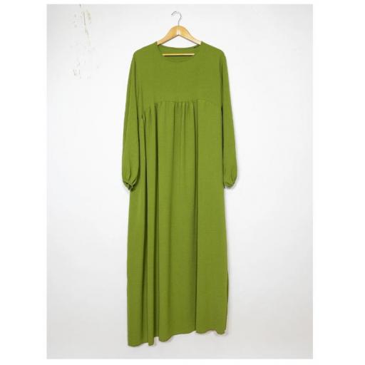 ABAYA LARGA Y ANCHA DE TELA JAZZ CON VOLANTE COLOR VERDE ACEITUNA UNITALLA [2]