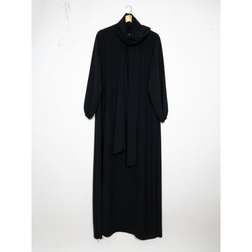 ABAYA CON HIJAB INTEGRADO TELA JAZZ NEGRA UNITALLA [1]