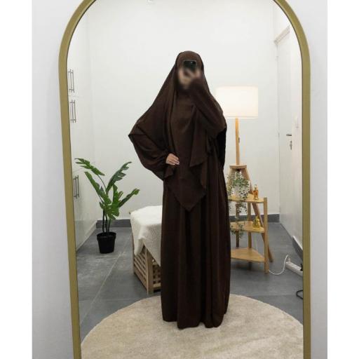 CONJUNTO 2 PIEZAS ABAYA VOLANTES EN TELA JAZZ + KHIMAR EN TELA JAZZ MARRON OSCURO [1]
