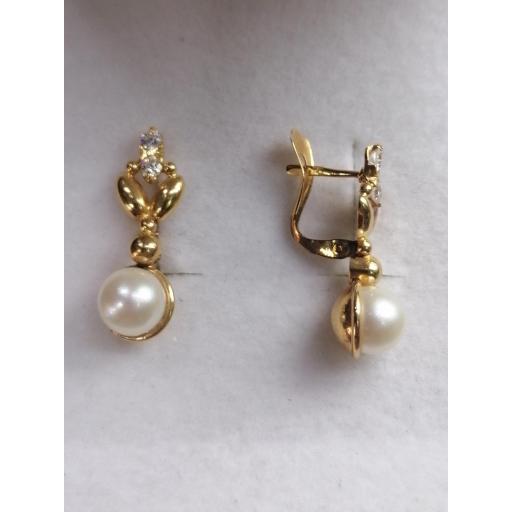 Pendientes Oro Largos Con Perlas Cultivadas y Circonitas [1]
