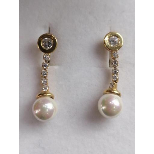 Pendientes de Oro Largos con Perlas Majóricas - Elegancia y Estilo
