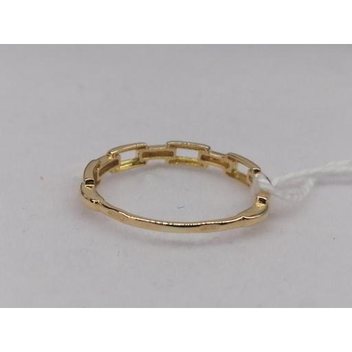 Compra Anillo de Oro Amarillo con Diseño de Eslabones - Elegancia y Estilo [2]