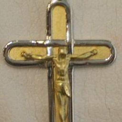 Original Cruz Con Cristo Montada en Oro Bicolor 18 Quilates , Forma Plana, Cristo y Fondo en Mate.