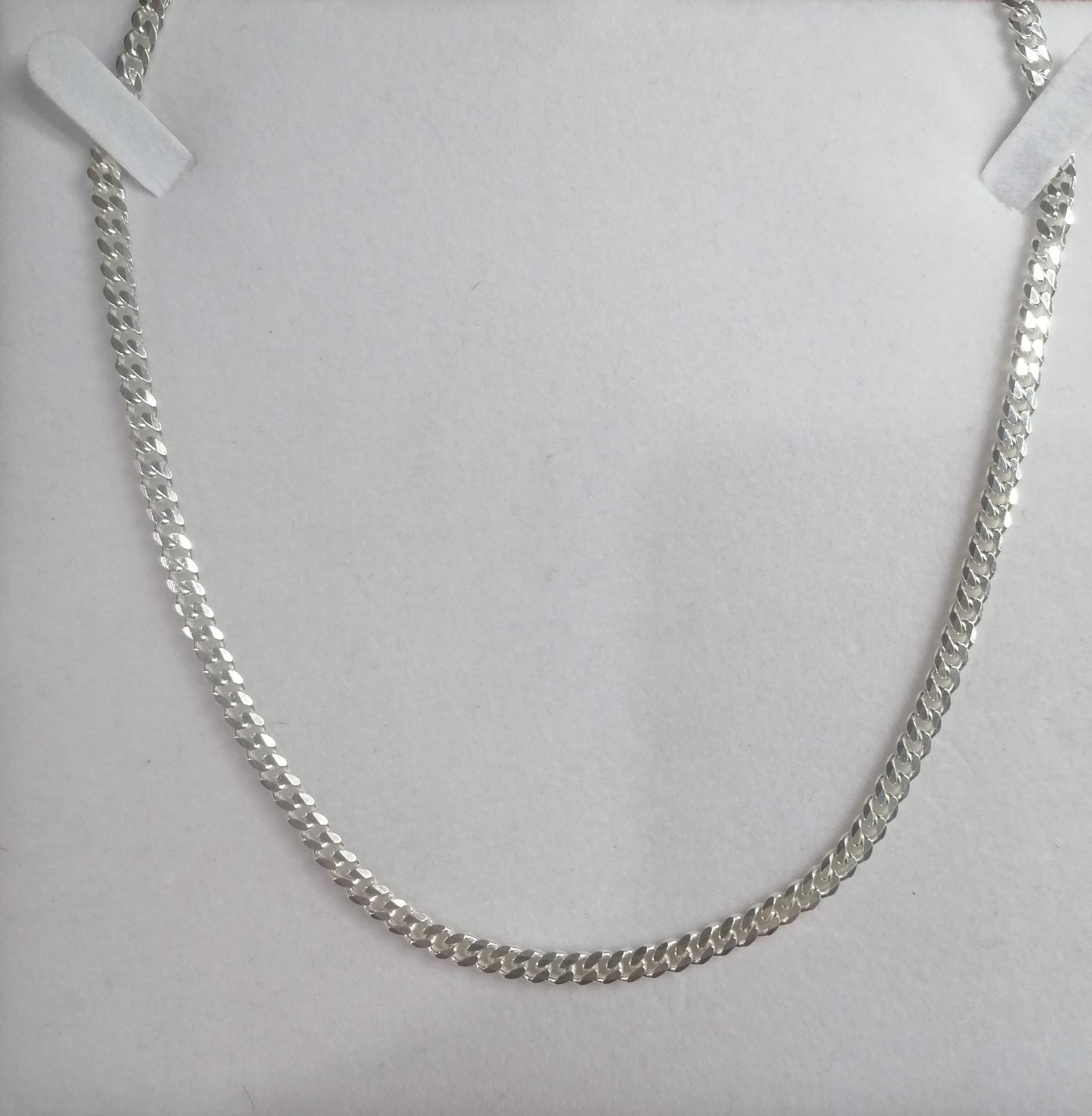 cadena de plata barbada 4,5 mm de ancho y 60 cm de largo