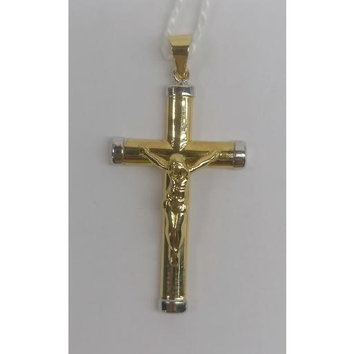 Cruz de Oro 18 quilates con Cristo detallado y extremos en Oro Blanco [0]
