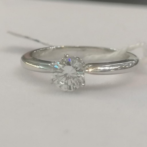 Sortija de Diamante Brillante 0.58 Quilates en Oro Blanco 18K - Elegancia Atemporal