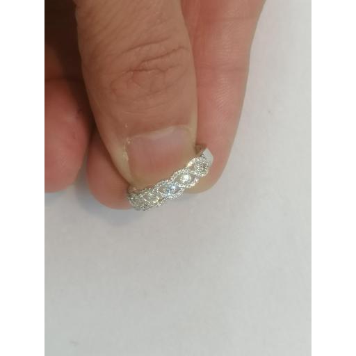 Sortija de Oro Blanco con Diamantes Brillantes VSI 0.47ct - Elegancia y Brillo con 15% Descuento [3]