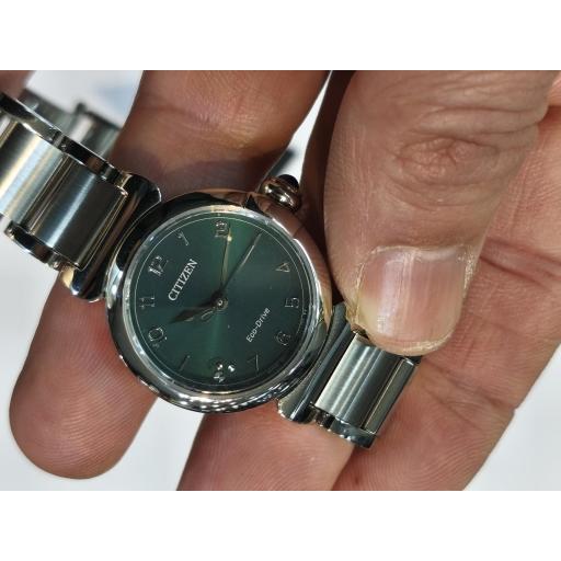 Reloj Citizen EM1130-83X Lady Eco-Drive acero 26 mm esfera verde [1]
