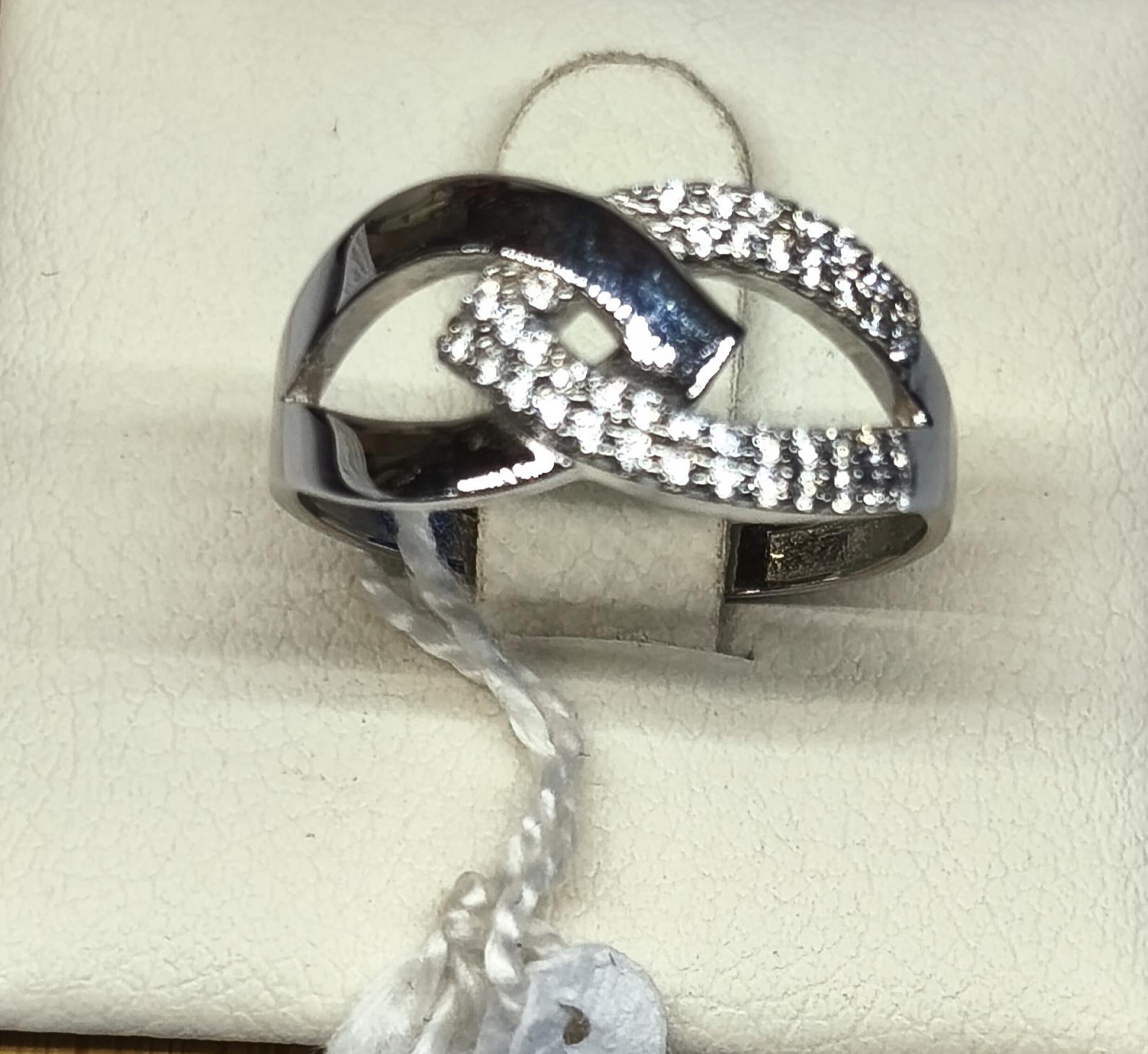 Anillo oro blanco 18K enlazado con circonitas para mujer