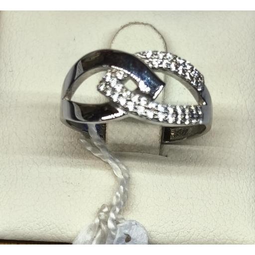 Anillo oro blanco 18K enlazado con circonitas para mujer