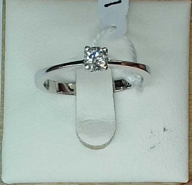 Anillo solitario oro blanco 18K con diamante brillante 0,23 ct