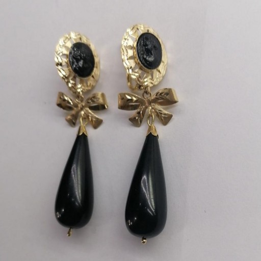 Pendientes Coral Negro Y Oro 18 Quilates