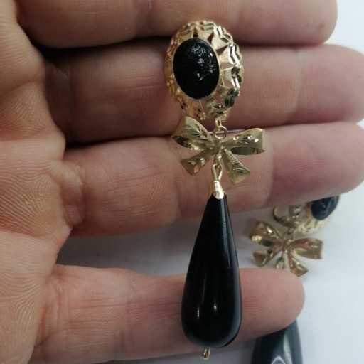 Pendientes Coral Negro Y Oro 18 Quilates [3]