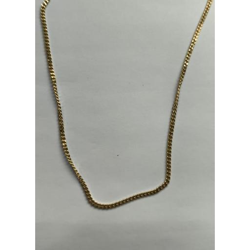 Cadena Barbada Oro de 18 quilates de 2,5 mm de ancho y 50 cm de largo.