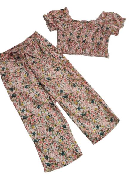 Conjunto blusa y pantalón largo estampado en flores [0]