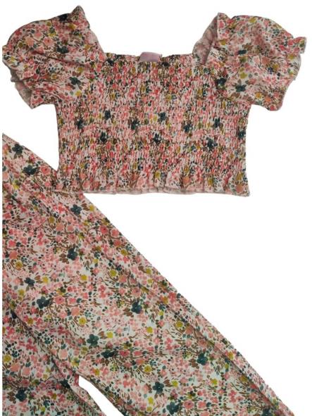 Conjunto blusa y pantalón largo estampado en flores [1]