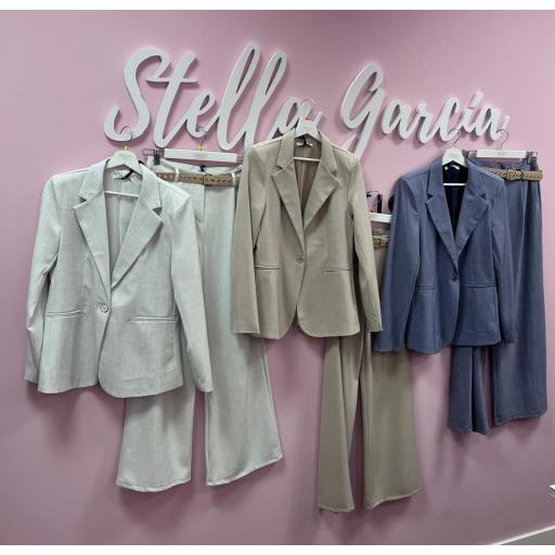 Traje Pantalon en 3 Colores hasta XL [0]