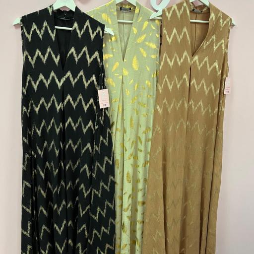 VESTIDO DUBAI EN NEGRO, BEIGE Y CAMEL
