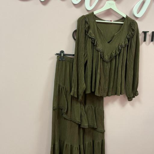 CONJUNTO BLUSA Y FALDA EN VARIOS COLORES [1]