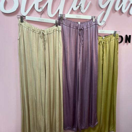 Pantalón Satinado en Beige, Morado y Teja
