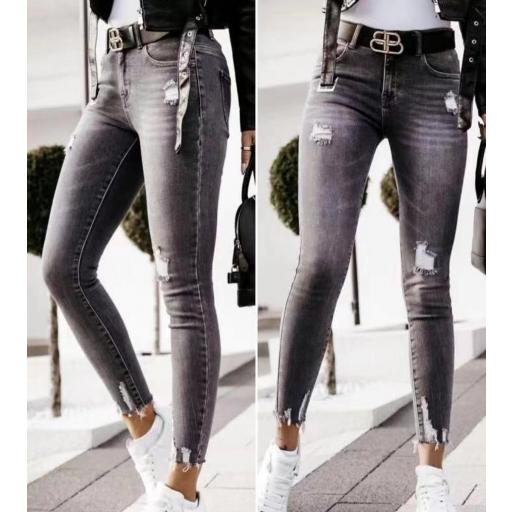Jeans Negros Rasgados 42/44 [0]