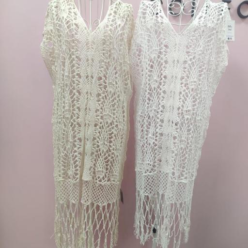 VESTIDO CALADO en Beige y Blanco [0]