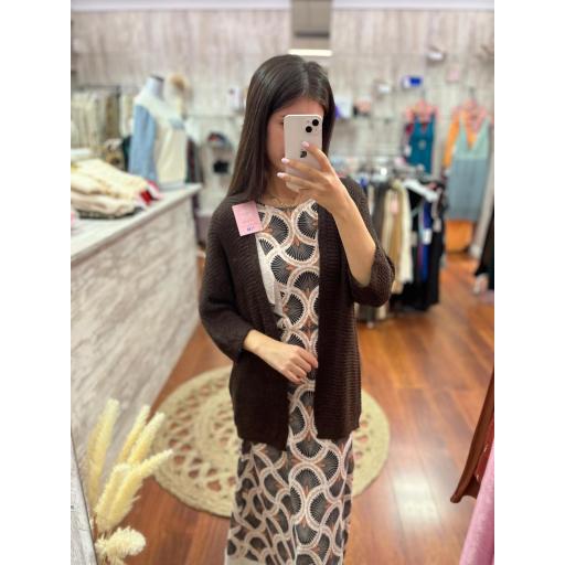 CHAQUETA en Chocolate y Blanco [0]