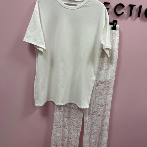 CONJUNTO CAMISETA Y PANTALON