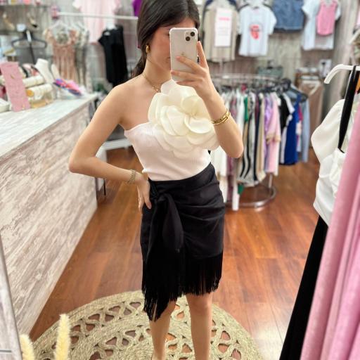 FALDA PANTALON FLECOS NEGRA de S a L