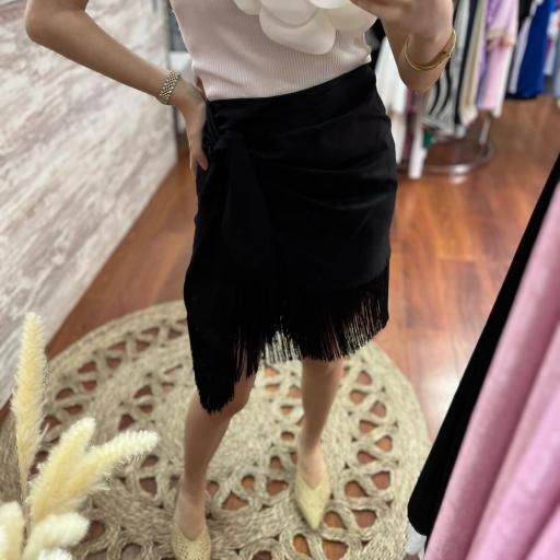 FALDA PANTALON FLECOS NEGRA de S a L [1]