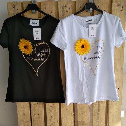 Camiseta Flor Amarilla en negro y blanco [1]