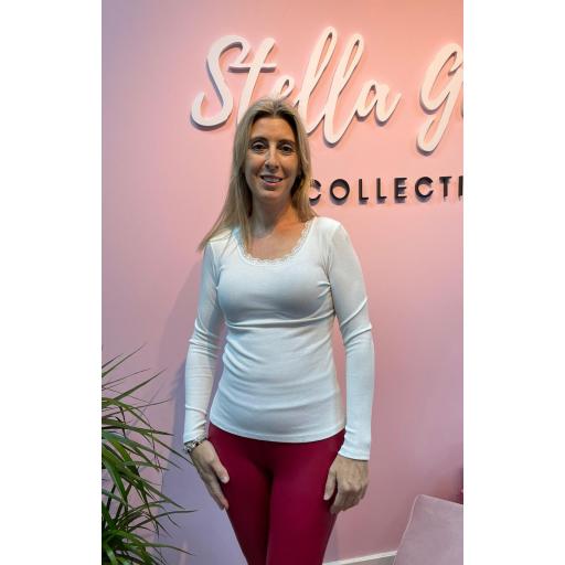 Camiseta Ciro en Blanco y Burdeos [1]