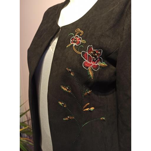 Abrigo Lily Bordado Talla M [1]