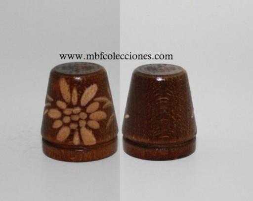 DEDAL MADERA TALLADA FLOR RF. 09736 [0]