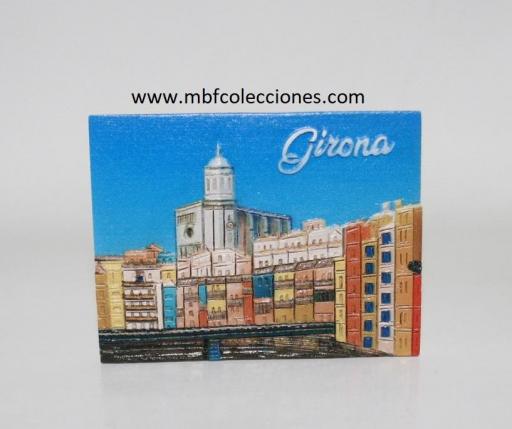 IMÁN RESINA RELIEVE GIRONA RF. 08433 [0]