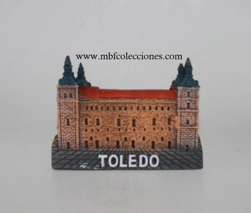 IMÁN TOLEDO RESINA RELIEVE ​RF. 10377 [0]