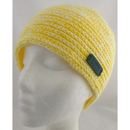 GORRO AMARILLO OCHOS [2]