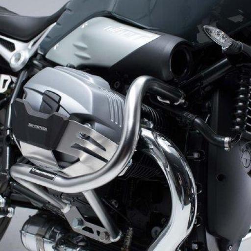 Protecciones laterales de motor. Acero inoxidable. Modelos BMW R nineT (14-).